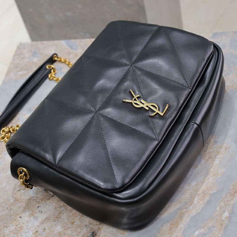 Classic Quilted Noir