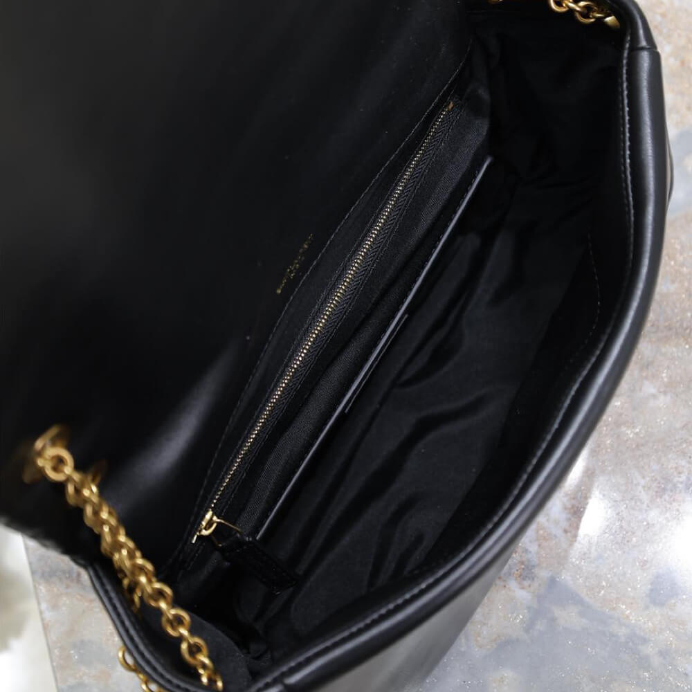 Classic Quilted Noir