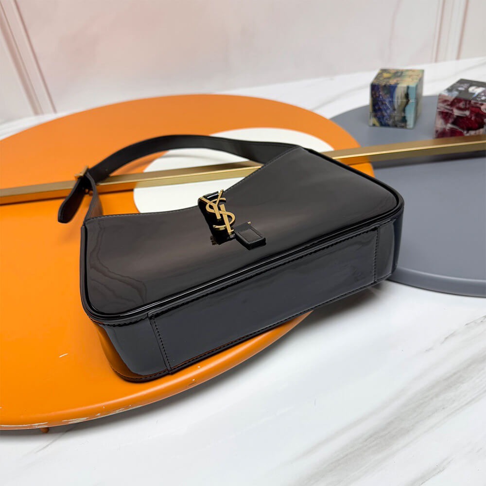 LE 5 À 7 Bag